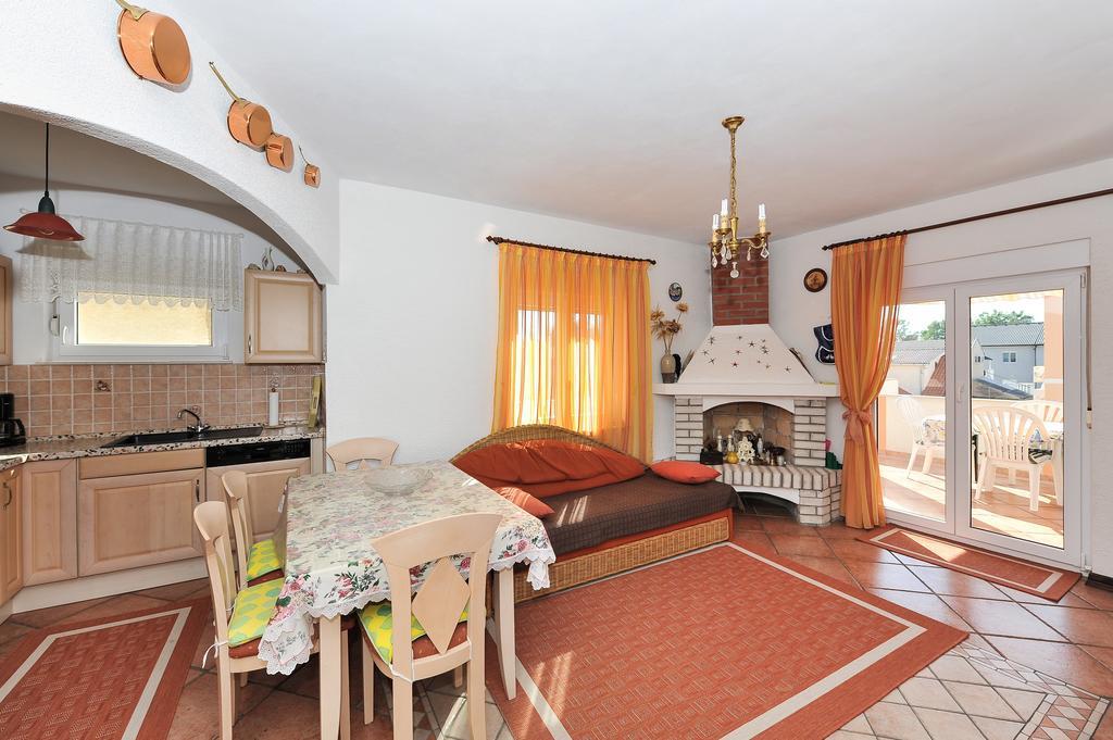 Apartment Bozena Nin Dış mekan fotoğraf