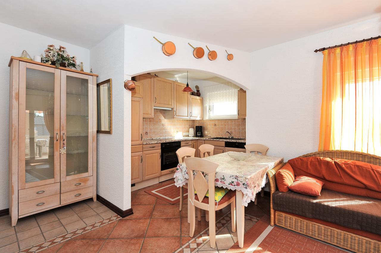 Apartment Bozena Nin Dış mekan fotoğraf